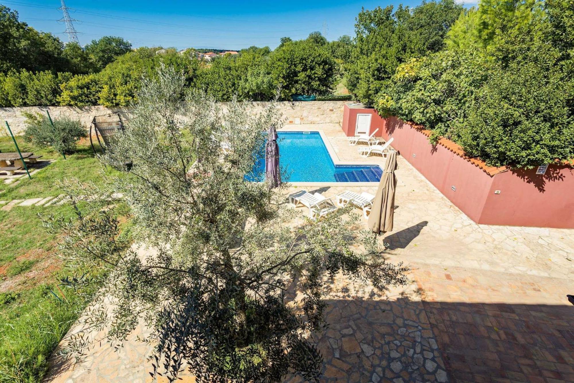Holiday Home Pina Pula Extérieur photo